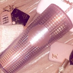 Pink Grid Plastic Cold Cup (Venti)